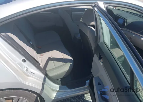 2020 Hyundai Elantra Sel z USA, uszkodzony, nr VIN 5NPD84LF9LH531898